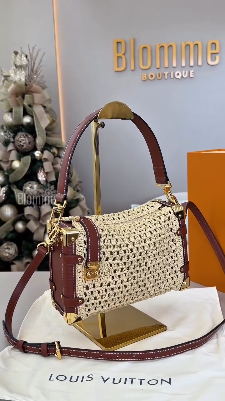 Champagne Handbag LV